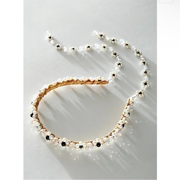 Free People Accessories - Free People x Curried Myrrh Magritte Pearl Maisie Dangle Beaded Headband NEW